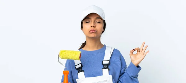 Målare Kvinna Över Isolerad Vit Bakgrund Zen Pose — Stockfoto