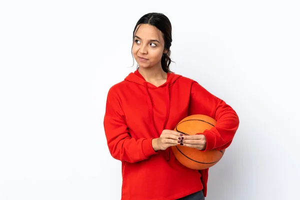 Young Woman Playing Basketball Isolated White Background Scheming Something — Stock Photo, Image