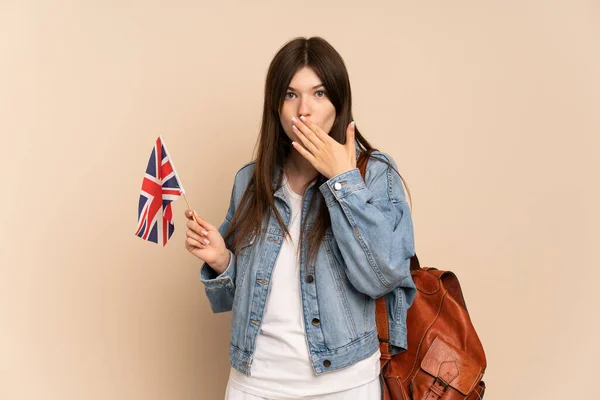 Mladá Ukrajinská Dívka Drží Vlajku Spojeného Království Izolované Béžovém Pozadí — Stock fotografie