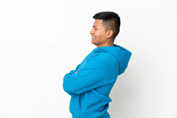 Young Ecuadorian Man Isolated White Background Lateral Position — Φωτογραφία Αρχείου