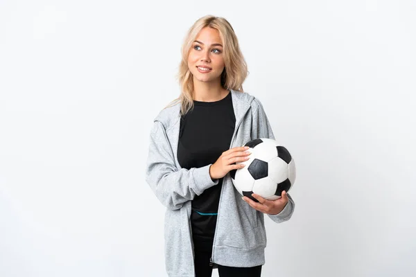 Jovem Mulher Russa Jogando Futebol Isolado Fundo Branco Olhando Para — Fotografia de Stock