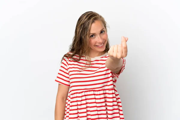 Jovem Mulher Caucasiana Isolado Fundo Branco Fazendo Gesto Dinheiro — Fotografia de Stock