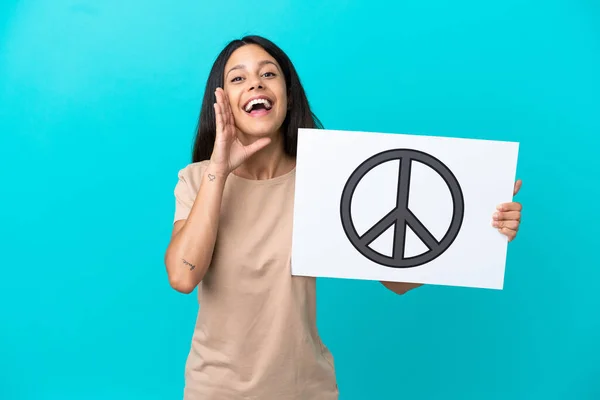 Junge Frau Mit Isoliertem Hintergrund Hält Plakat Mit Friedenssymbol Der — Stockfoto