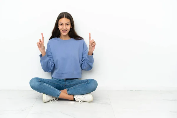 Jeune Fille Française Assise Sur Sol Pointant Vers Haut Une — Photo