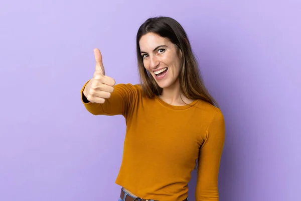 Joven Mujer Caucásica Sobre Fondo Aislado Con Los Pulgares Hacia — Foto de Stock