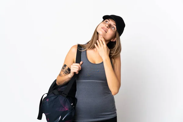 Jeune Femme Sportive Slovaque Avec Sac Sport Sur Fond Isolé — Photo