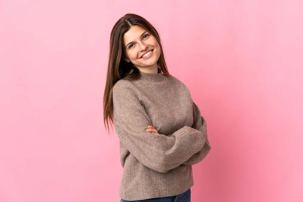 Jovem Mulher Eslovaca Isolado Fundo Rosa Com Braços Cruzados Olhando — Fotografia de Stock