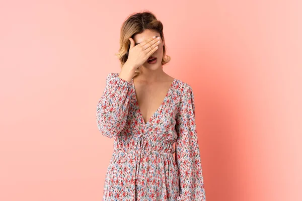 Young Russian Woman Isolated Pink Background Headache — Stock Photo, Image