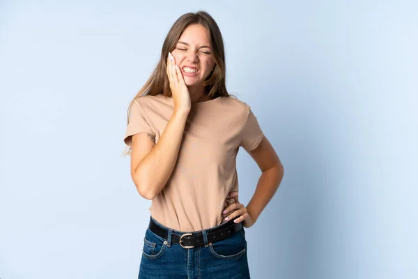 Giovane Donna Lituana Isolata Sfondo Blu Con Mal Denti — Foto Stock