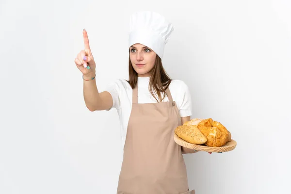 Jovem Mulher Uniforme Chef Isolado Fundo Branco Tocando Tela Transparente — Fotografia de Stock