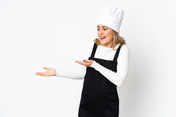 Jonge Braziliaanse Chef Kok Vrouw Geïsoleerd Witte Achtergrond Met Verrassing — Stockfoto