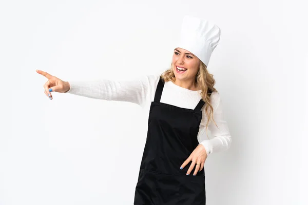 Jovem Cozinheira Brasileira Isolada Sobre Fundo Branco Apontando Dedo Para — Fotografia de Stock