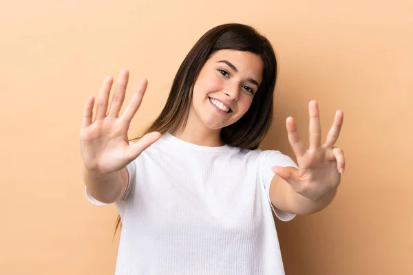 Tiener Braziliaanse Meisje Geïsoleerde Achtergrond Tellen Negen Met Vingers — Stockfoto