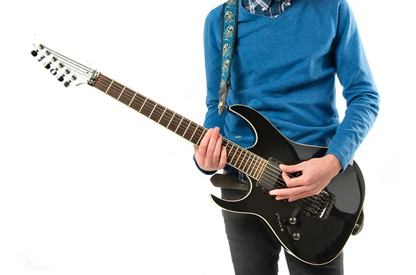 Uomo con chitarra su sfondo bianco . — Foto Stock