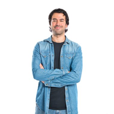 adamın kolları beyaz arka plan üzerinde çarpı işareti.