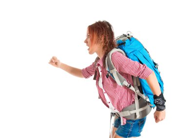 backpacker hızlı beyaz arka plan üzerinde çalışan