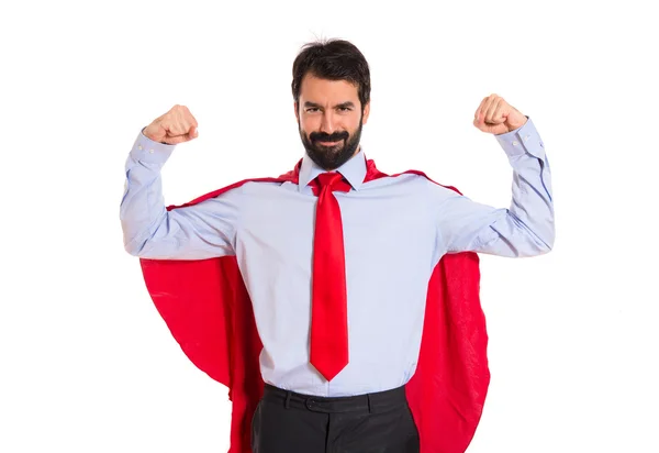 Empresario vestido como superhéroe orgulloso de sí mismo — Foto de Stock