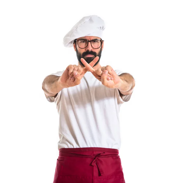 Chef haciendo NO gesto sobre fondo blanco — Foto de Stock