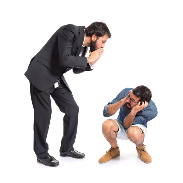 Persona enojada con su hermano sobre fondo blanco — Foto de Stock