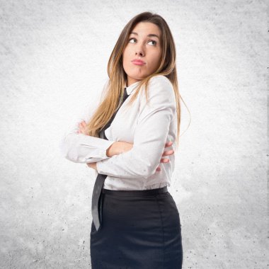 izole beyaz backgrou üzerinde bir fikir düşünce sevimli iş kadını