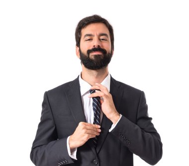 Beyaz arka plan üzerinde yakışıklı işadamı