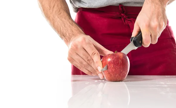 Szef kuchni cięcia jabłko — Zdjęcie stockowe