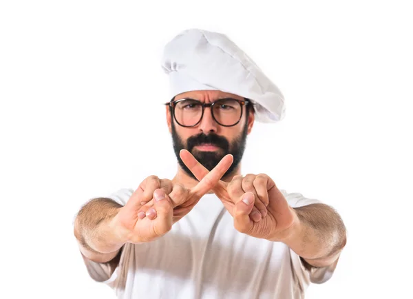 Chef haciendo NO gesto sobre fondo blanco — Foto de Stock