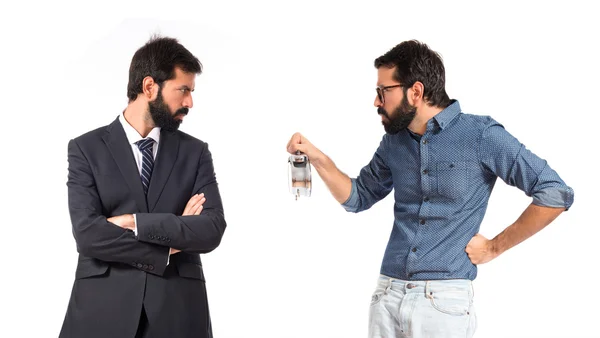 Hermanos enojados porque uno llegó tarde — Foto de Stock