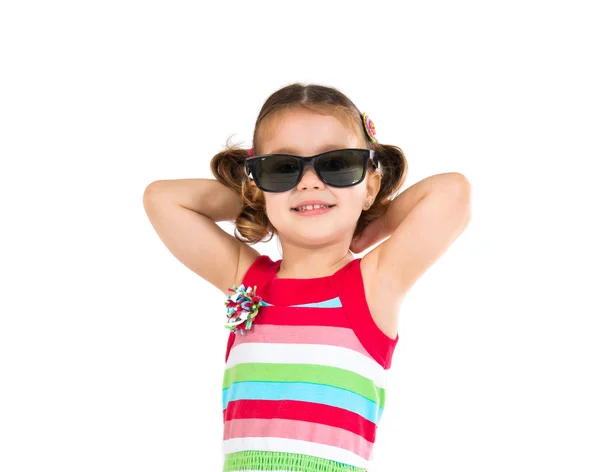 Niño sosteniendo gafas de sol sobre fondo blanco —  Fotos de Stock