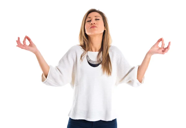 Vrouw in zen positie — Stockfoto