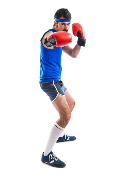 Sportivo con guanti da boxe — Foto Stock