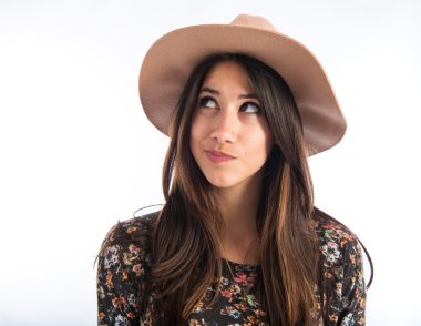 sevimli kadın düşünme  