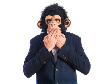 Sürpriz bir jest yapan maymun erkek