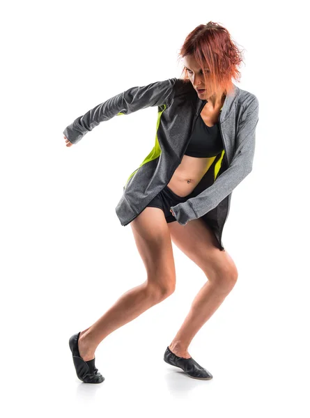 Kvinna dansar streetdance — Stockfoto
