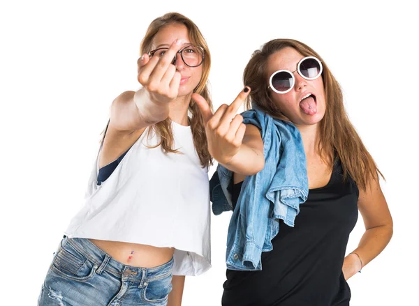 Dois amigos fazendo gesto chifre — Fotografia de Stock