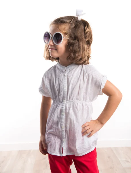 Chica con gafas de sol —  Fotos de Stock