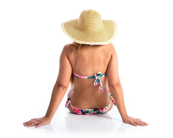Giovane donna in bikini con pamela — Foto Stock