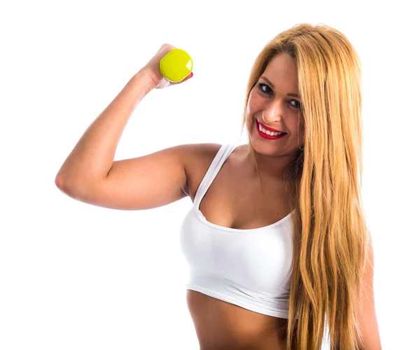 Esporte mulher fazendo levantamento de peso — Fotografia de Stock