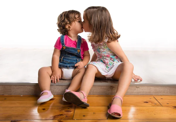 Hermanas juntas —  Fotos de Stock