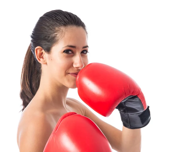 Mujer deportiva con guantes de boxeo —  Fotos de Stock