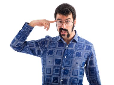 Vintage genç adam deli jest yapma