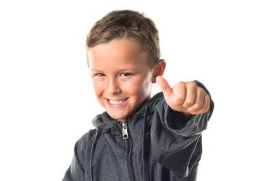 başparmak ile yukarı evlat.