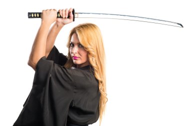 Kadın samuray gibi giyinmiş