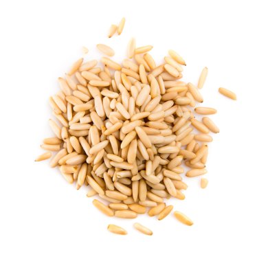 Beyaz arka plan üzerinde kurutulmuş meyve