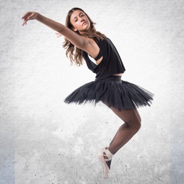 Beyaz üzerinde dans balerin