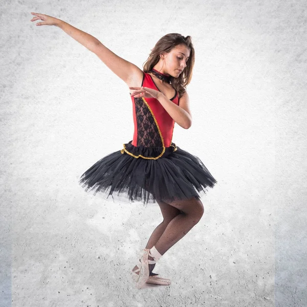 Jovem bailarina de balé com tutu — Fotografia de Stock