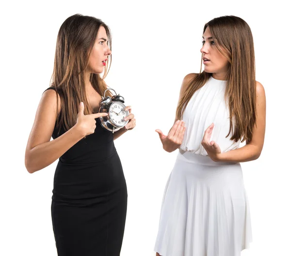 Woman accusing her sister for being late — Stock Photo, Image