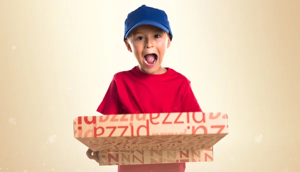 Pizza consegna ragazzo facendo gesto a sorpresa — Foto Stock