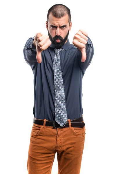 Hombre haciendo mala señal — Foto de Stock