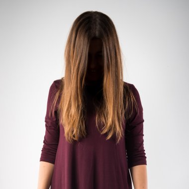 Studio yüzü ile güzel kız